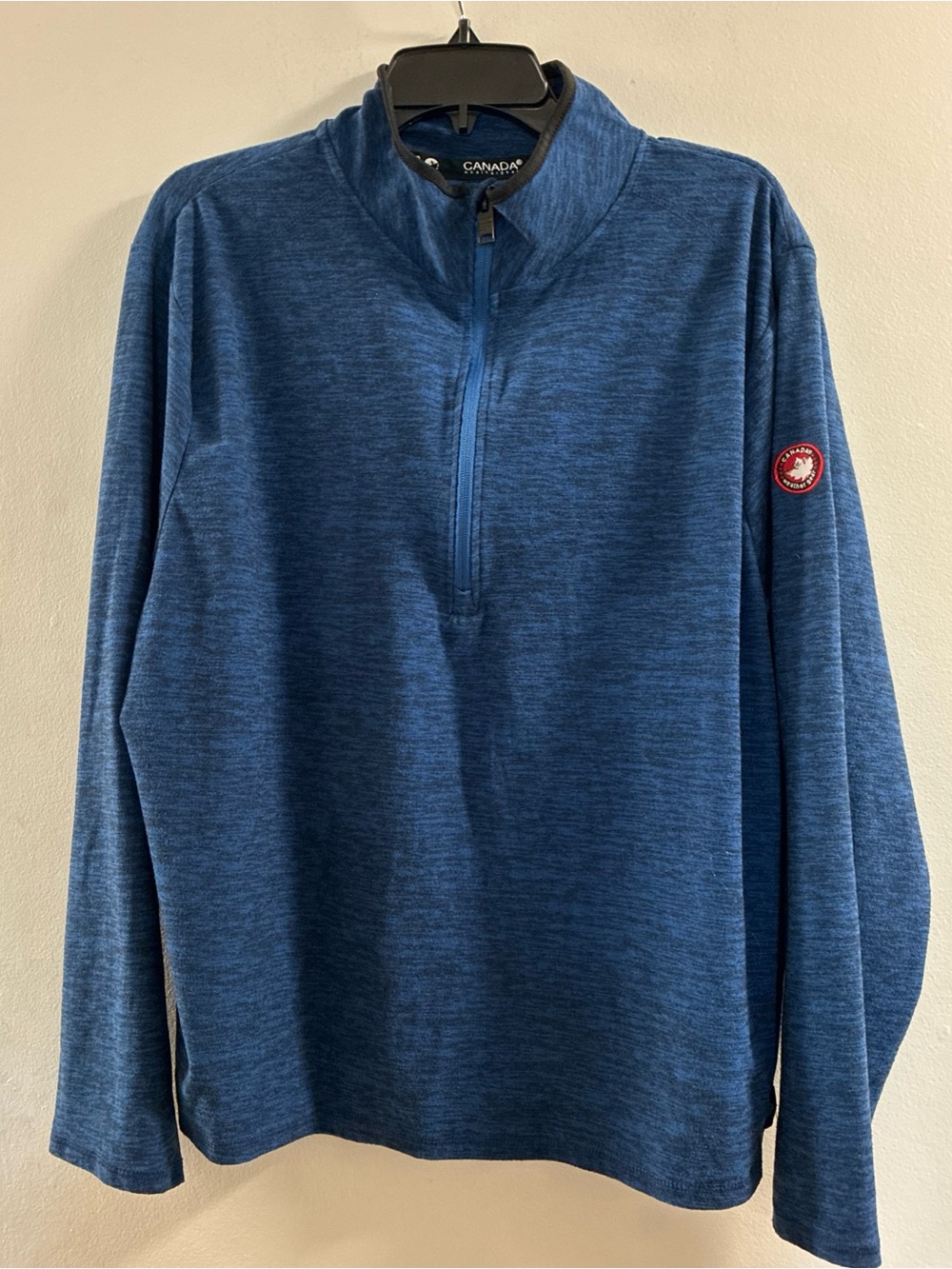 Canada Weather Gear Men's Blue Quarter-Zip Pullover